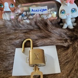 Authentic Louis Vuitton Lock set.